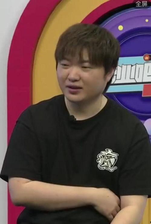 娱乐圈爆料关晓彤性格,娱乐圈中的阳光少女，率真直爽的个性魅力  第2张